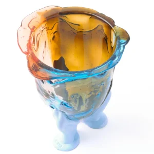 Amazonia Vase - Light Ruby, Light Blue, Brown, Pastel Blue