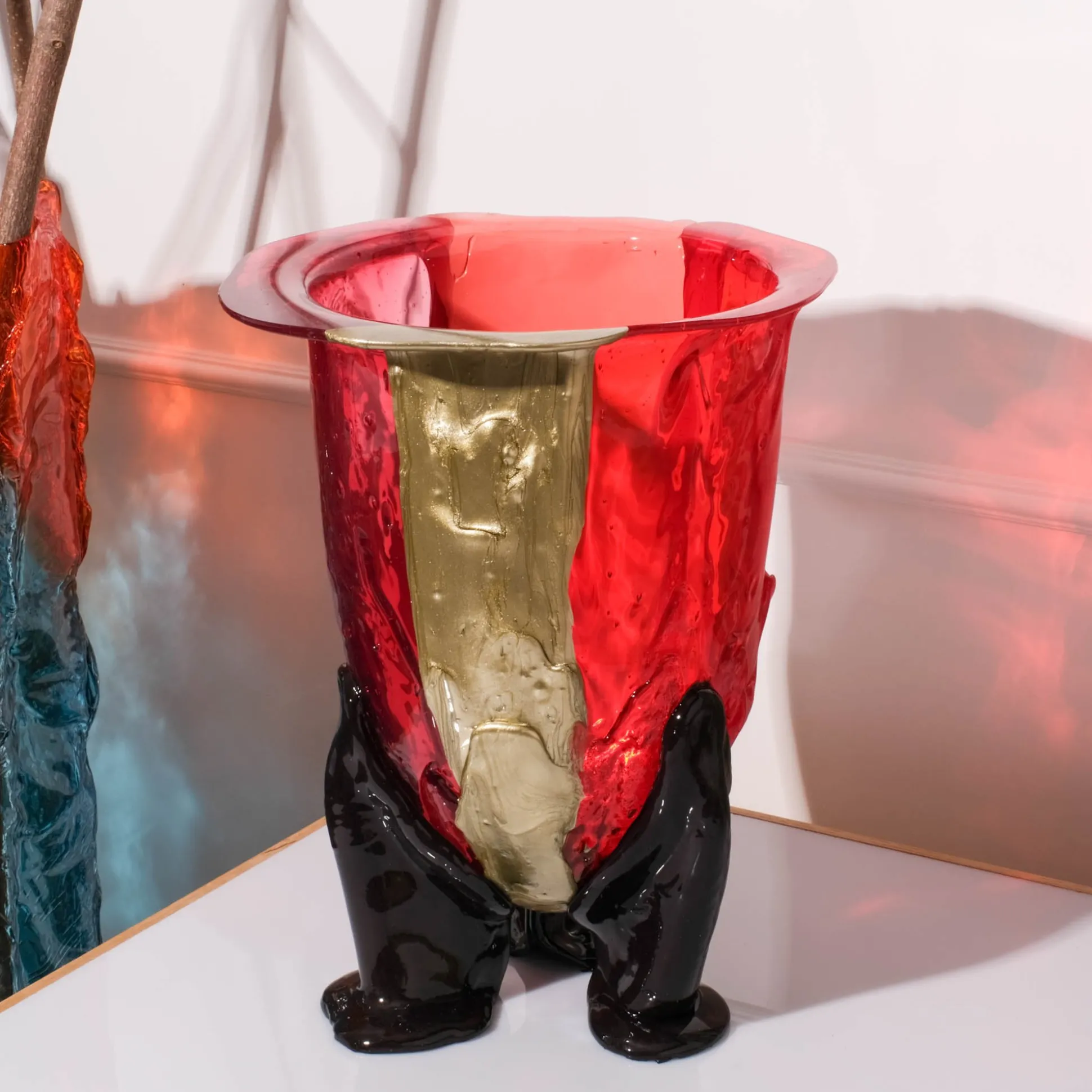 amazonia_vase_extra_colou_9.webp Amazonia Vase Extra Colour - Dark Salmon, Pink, Bronze, Red, Aubergine