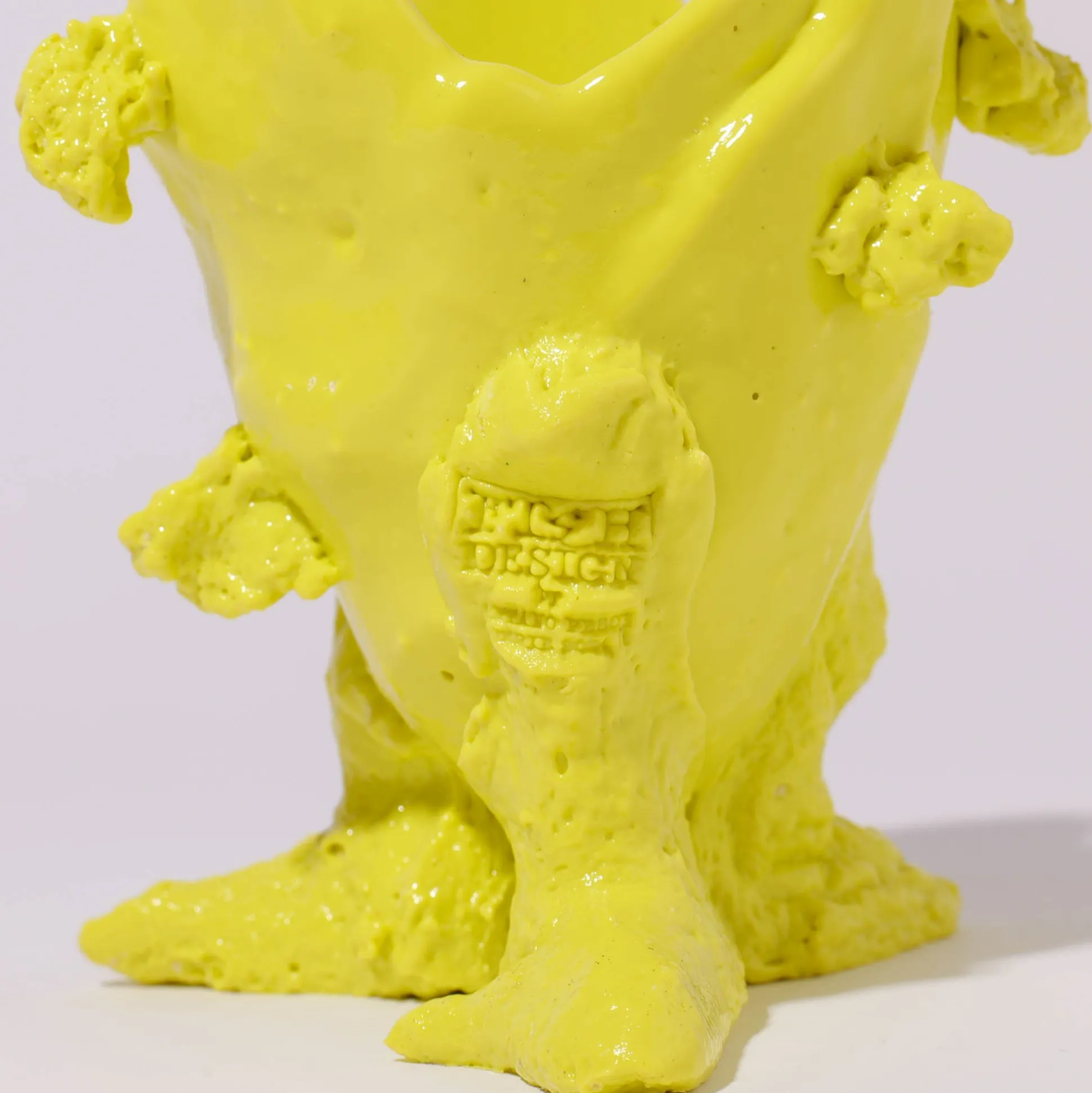 lemon_special_xs__matt_fl_5.webp Lemon Special XS - Matt Fluo Yellow