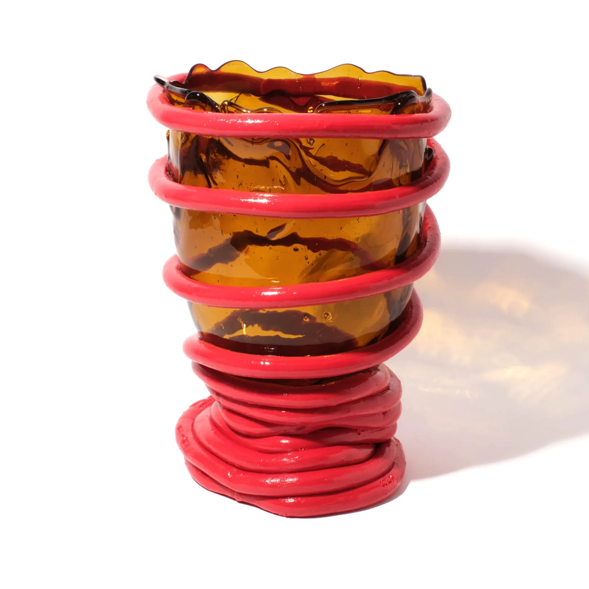 pompitu_i_vase__amber_cor_2.webp Pompitu I Vase - Amber, Coral