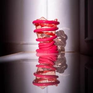 Pompitu I Vase - Light Ruby, Fuchsia