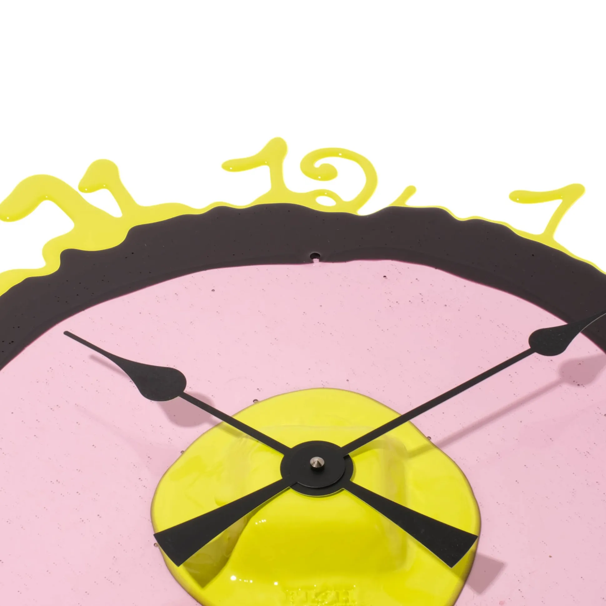 round_the_clock__fluo_yel_2.webp Round The Clock - Fluo Yellow, Clear Antique Pink, Aubergine