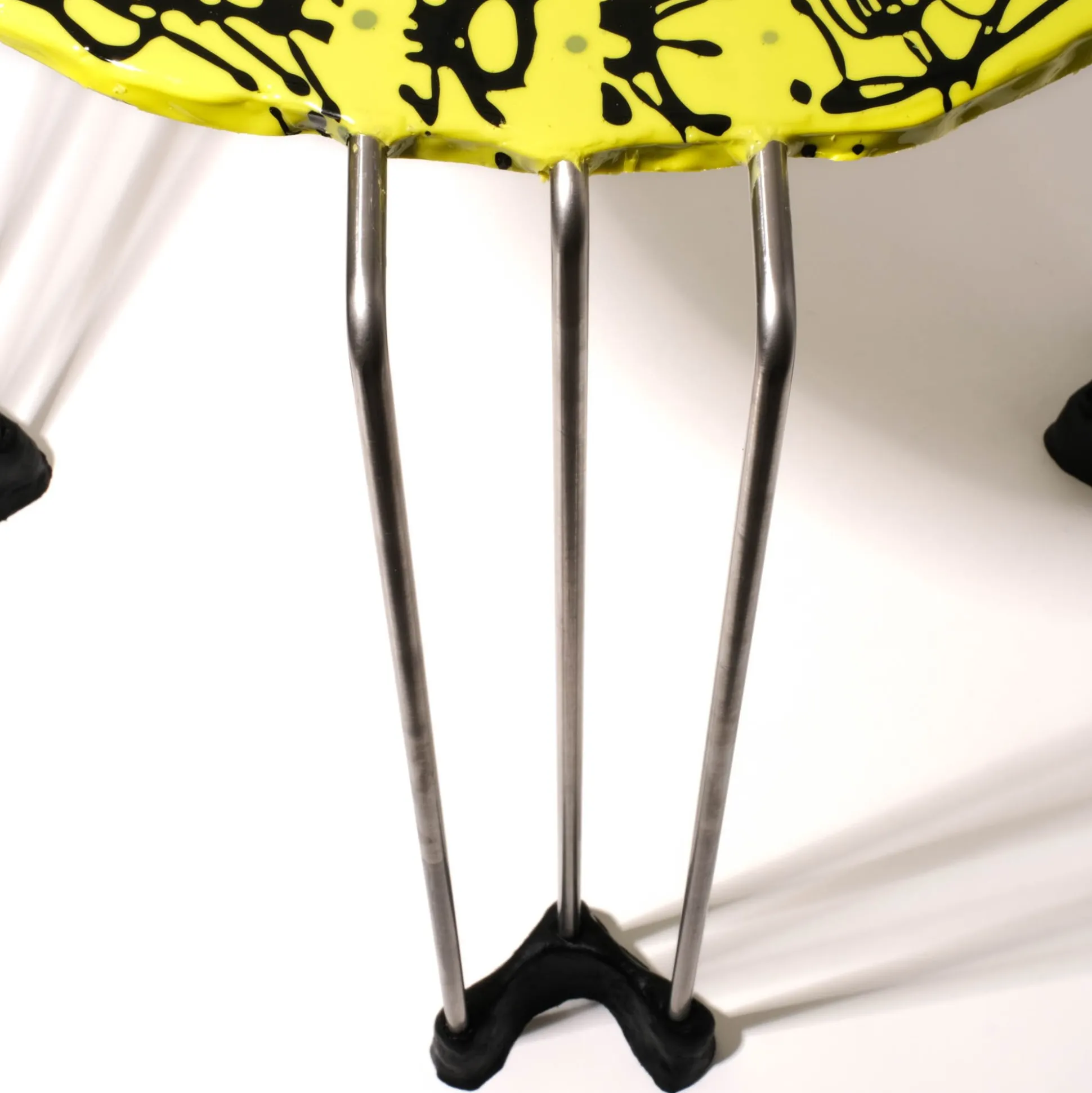 triple_play_coffee_table__4-9.webp Triple Play Coffee Table - Fluo Yellow