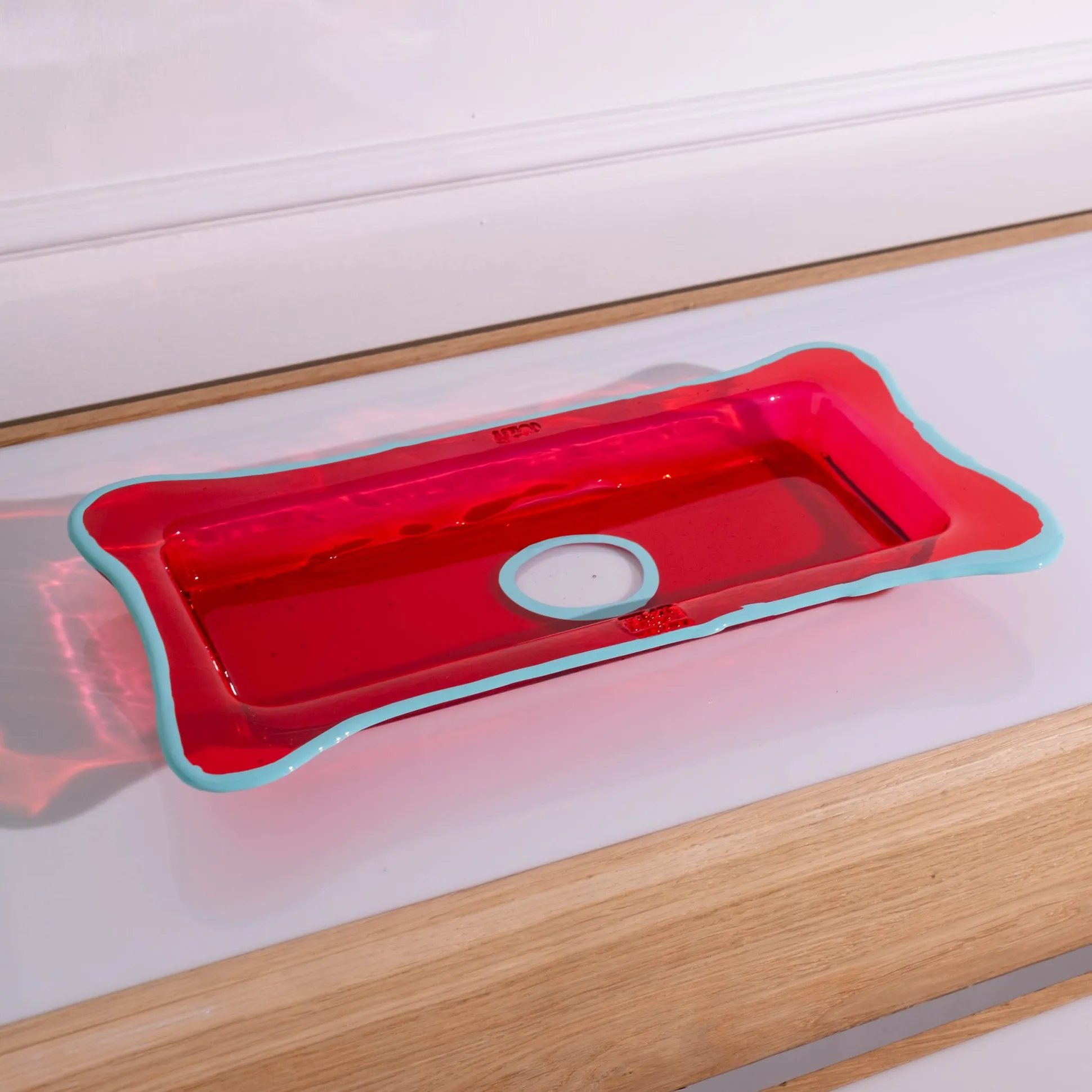 try_tray_rectangular__cle_3-3.webp Try Tray Rectangular - Clear Red And Matt Arctic
