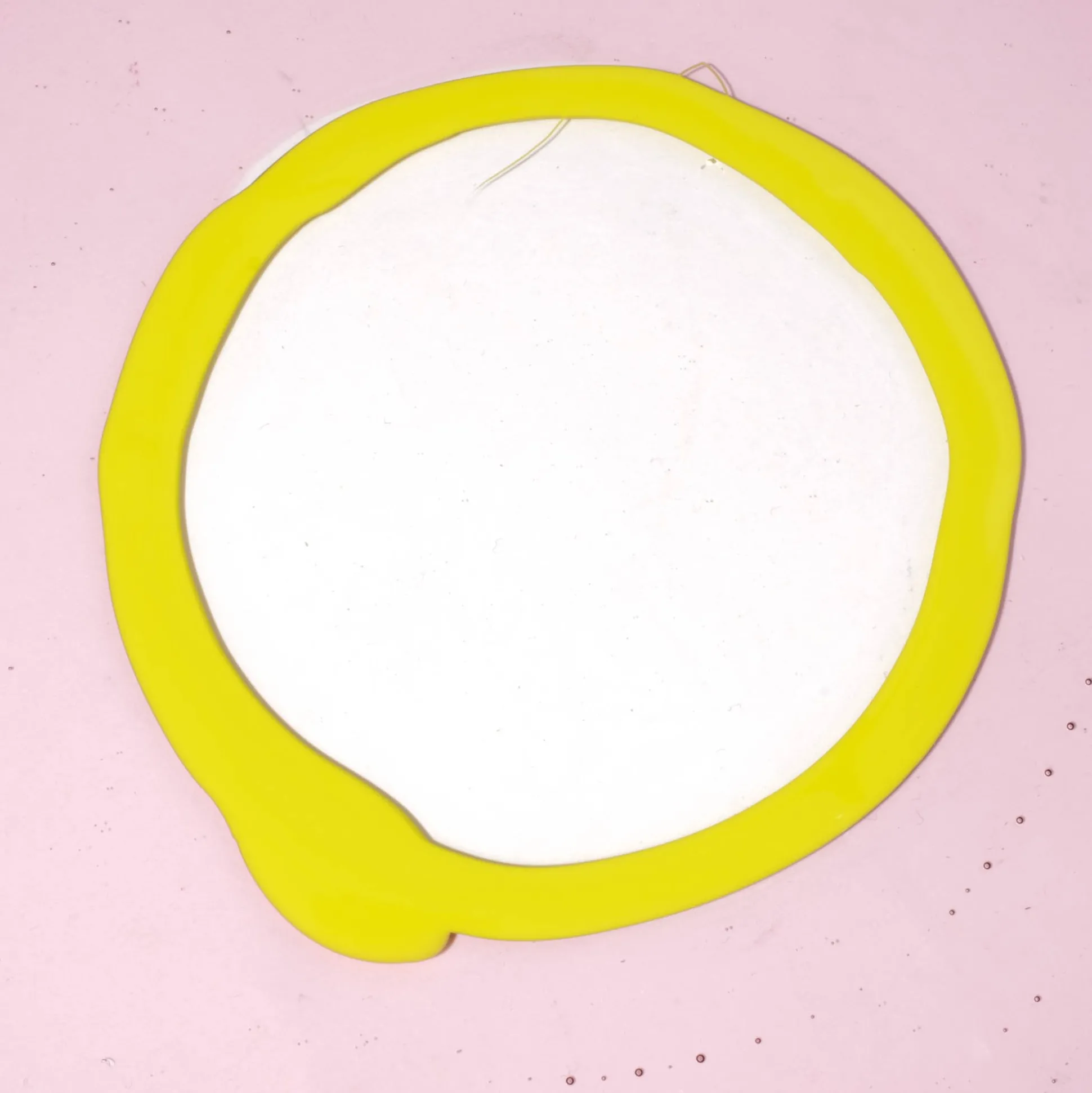 try_tray_square__clear_an_3.webp Try Tray Square - Clear Antique Pink, Fluo Yellow