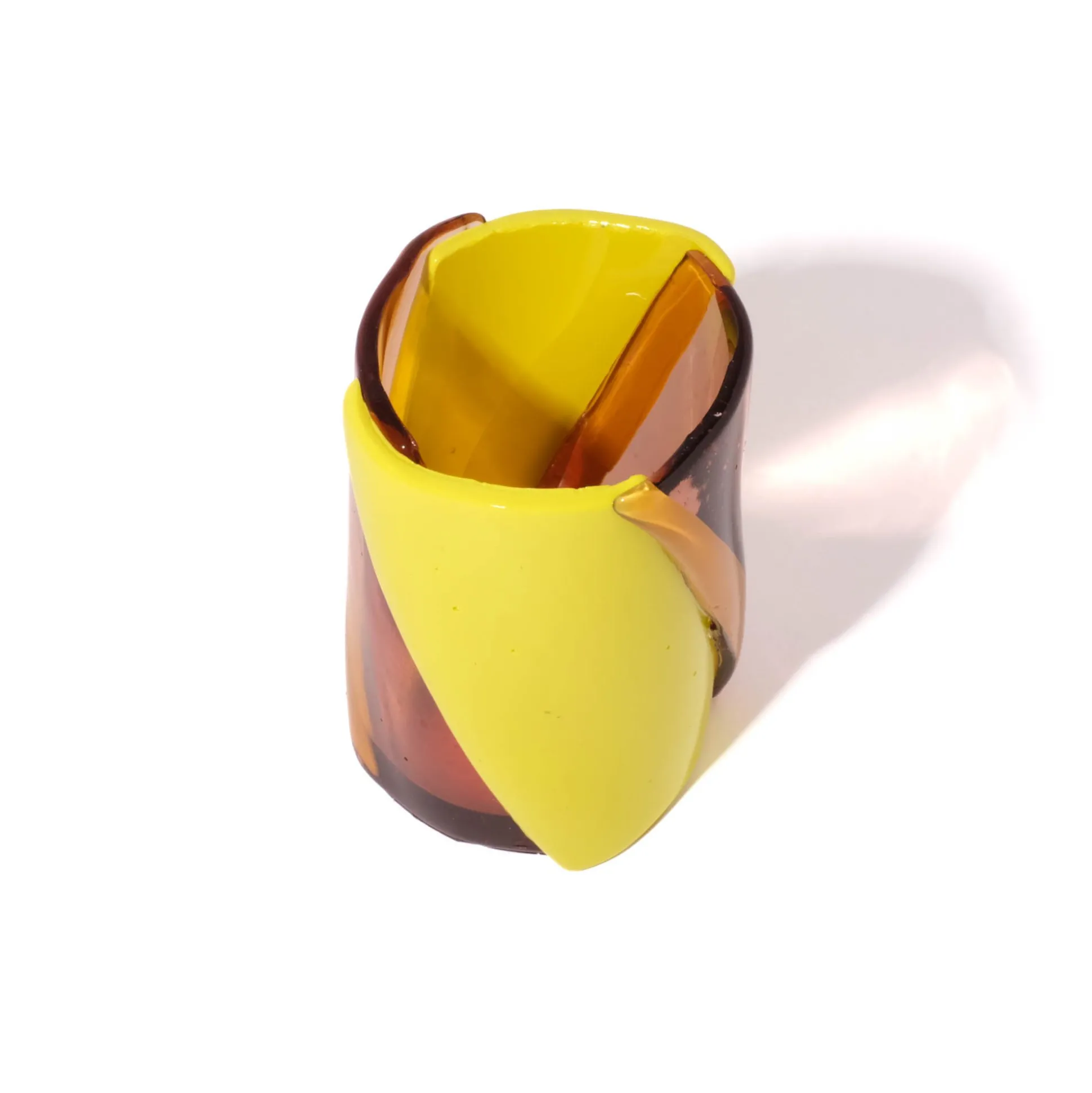 twirl_vase__clear_antique_7.webp Twirl Vase - Clear Antique Pink, Fluo Yellow