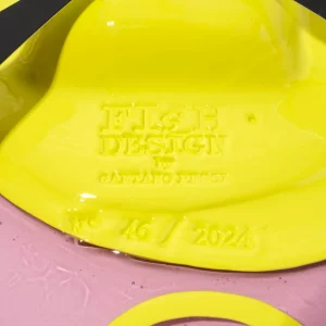 Watch Me - Fluo Yellow, Clear Antique Pink, Aubergine